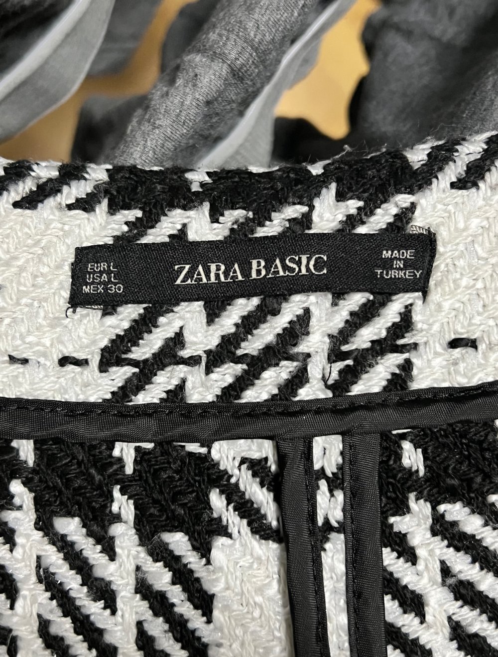 Zara Rock L