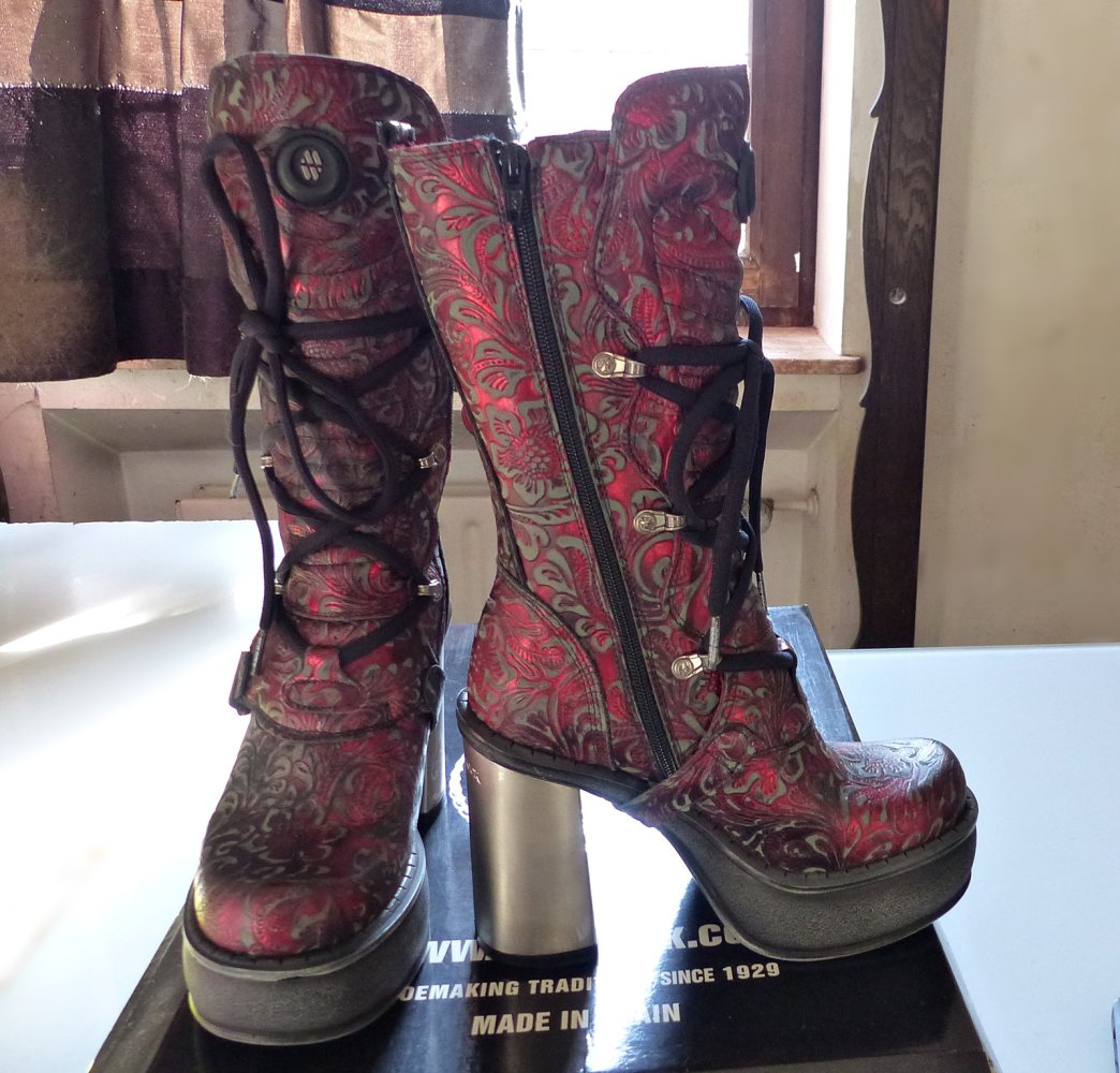 Original New Rock Stiefel neuwertig Vintage Flower