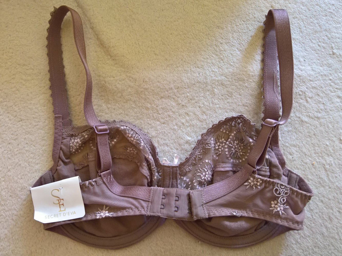 neuer BH von Secret d'Eva Gr. 65D/30D (hoher Neupreis!)