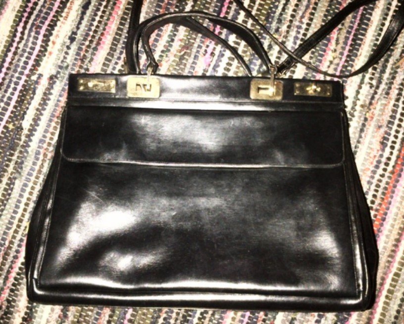 Ledertasche schwarz 