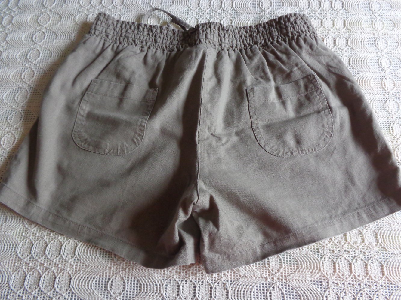Shorts, Leinenshorts, kurze Hose, Hot Pant, oliv, Gr. 38, Bonprix