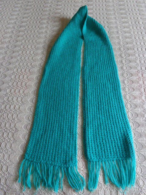 #Schal Strickschal smaragdgrün mit Fransen, Handarbeit