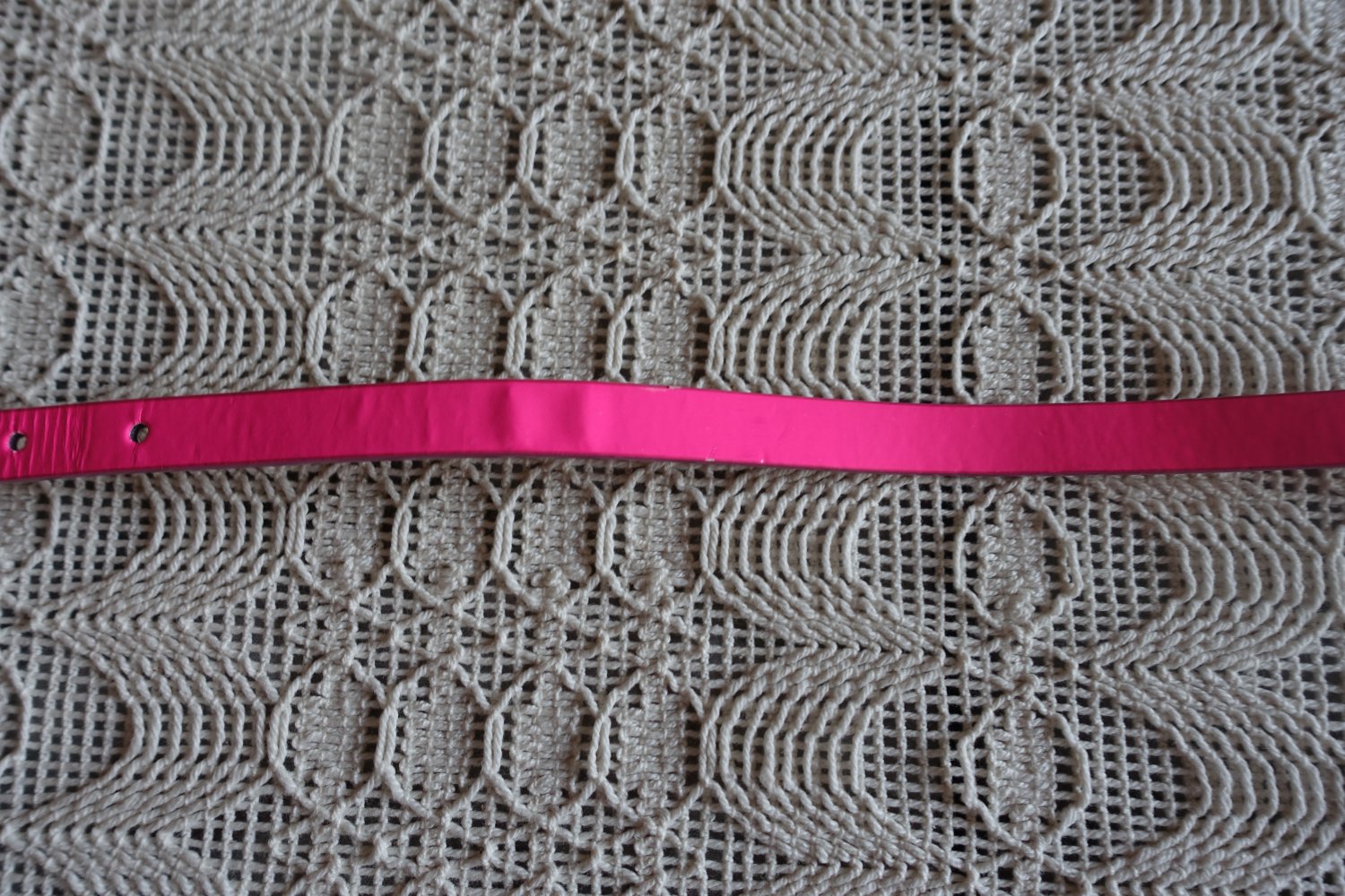 Vintage - Gürtel, pink, schmal, Ges.-Lg. ca. 105 cm, Lack-Kunstleder, 3,00 Euro