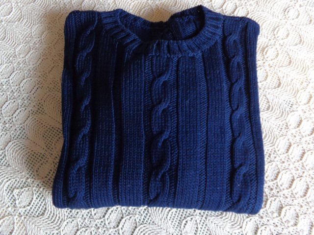 Zopfmusterpullover, Pullover mit Zopfmuster, Rundhals, ca. Gr. 140/146, Handarbeit