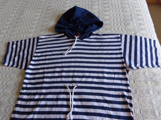 #Shirt Kapuzenshirt Hoodie ca. Gr. 140 marineblau-weiß-gestreift