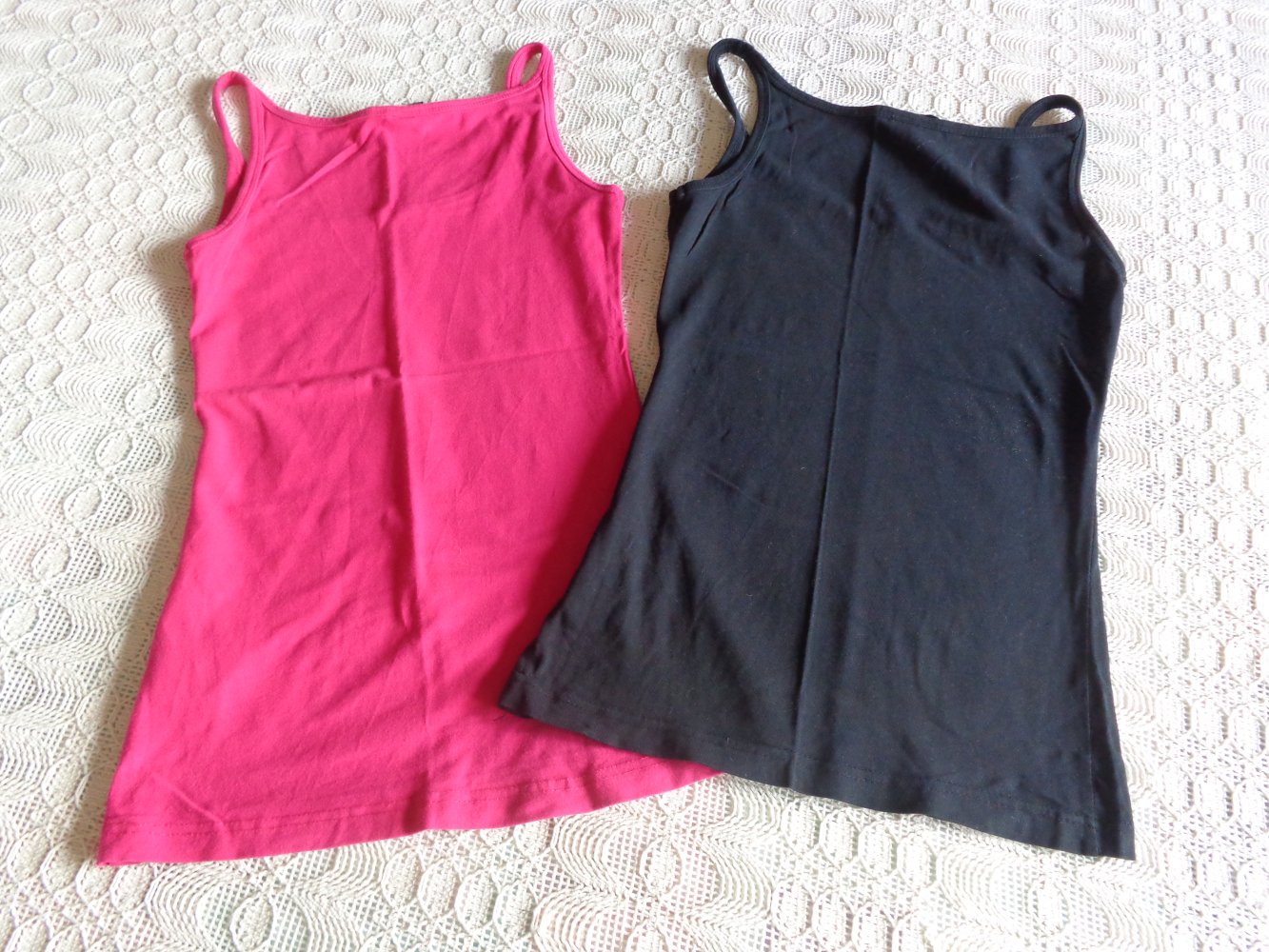 Vintage - Tops, Trägerhemden, Gr. XS bzw. ca. Gr. 34, 2 Stück 6,00 Euro, H&M