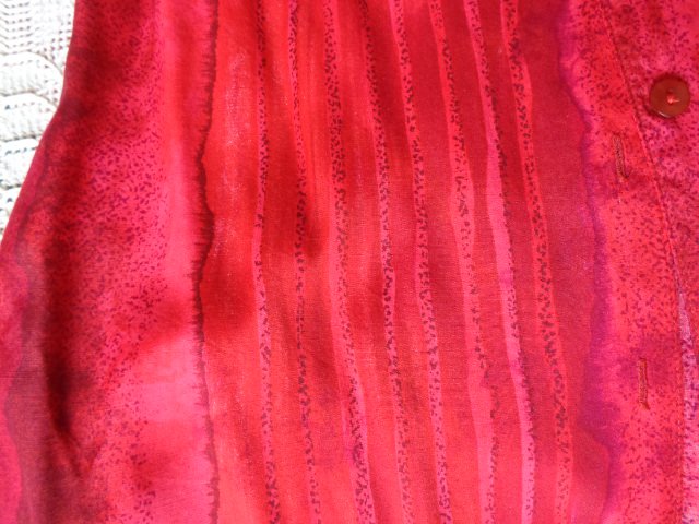 #Vintage Bluse ärmellos, lange Form, Gr. 36/38 bzw. ca. Gr. S/M, Batik, rot