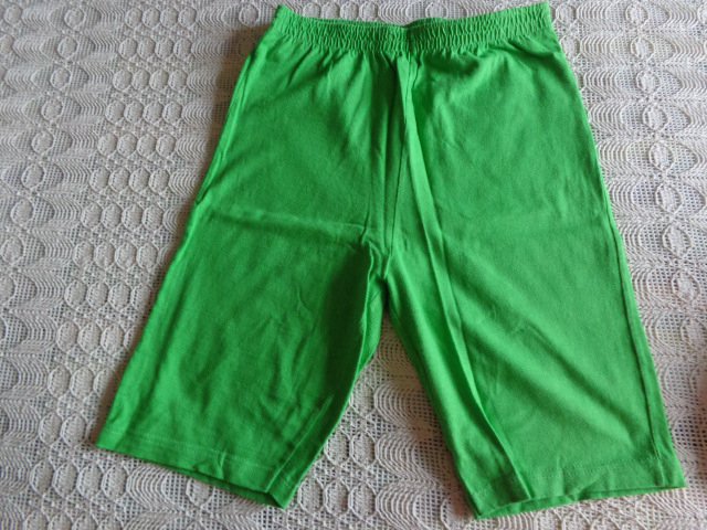 #Set 2-Teiler Shirt und Hose Gr. 152 grün/bunt-gestreift