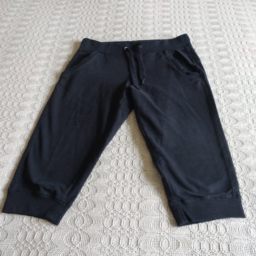 Caprihose - Hose - schwarz, Gr. M bzw. ca. Gr. 38/40, Crivit