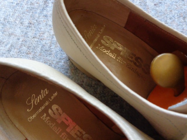 Damenschuhe Halbschuhe Spiess Gr. 5 bzw. Gr. 38, beige Leder