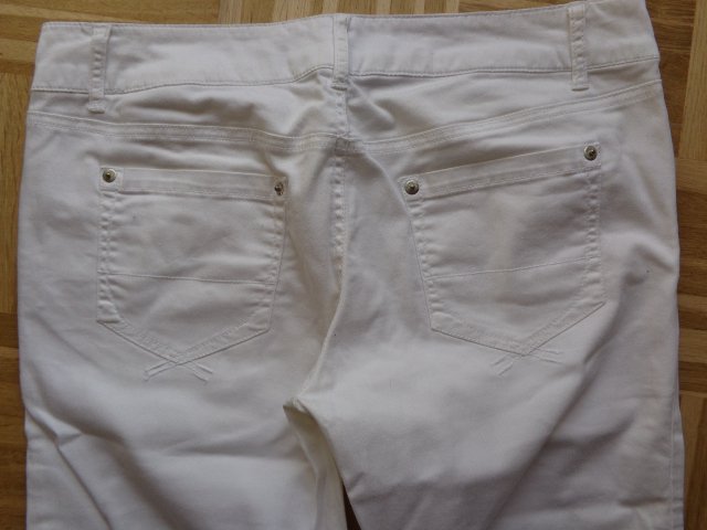 #Hose Jeans/jeansartig, dünnerer Stoff, Gr. 36 bzw. ca. Gr. S, weiß, Amisu
