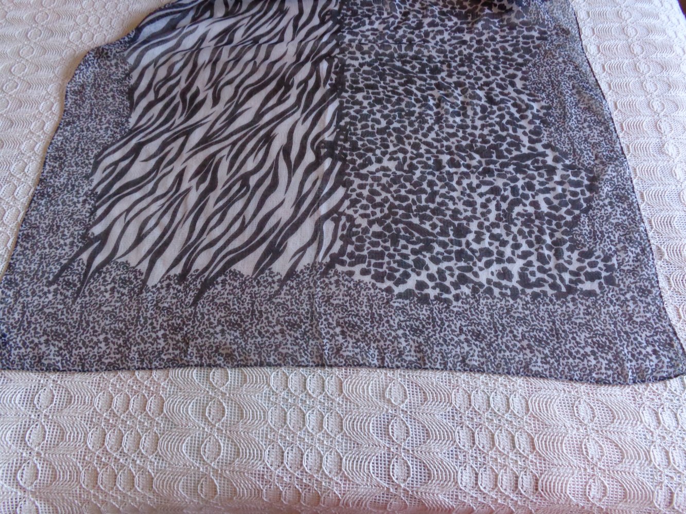 Schal, Tuch, Gesamtlänge ca. 206 cm, Breite ca. 80 cm, Leo-/Zebra-Muster