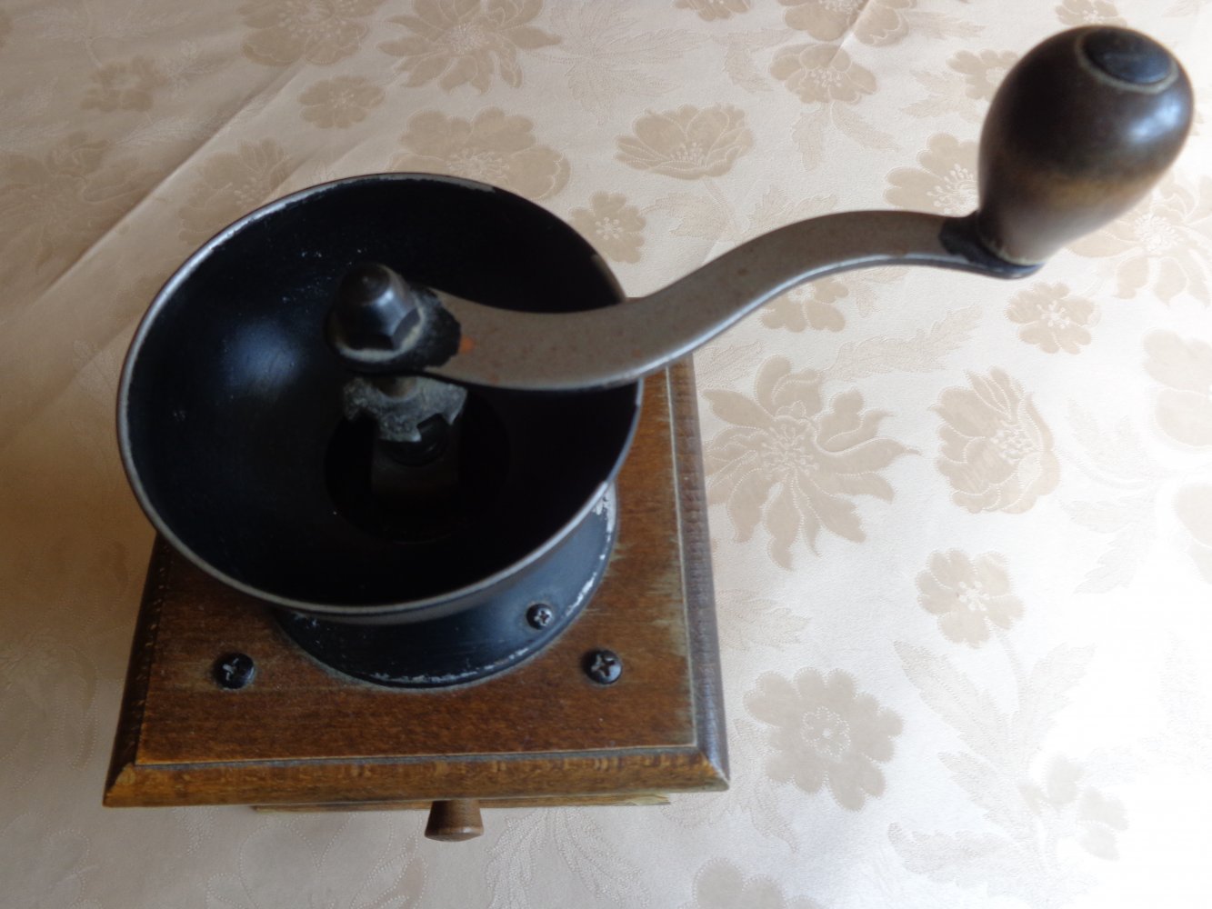 Vintage - Deko - Holzkaffeemühle - braun