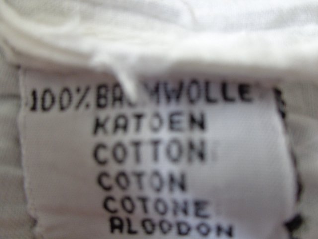 Bluse, ohne Ärmel, unterer Teil gekrinkelt, weiß, Gr. 152, UPLINE