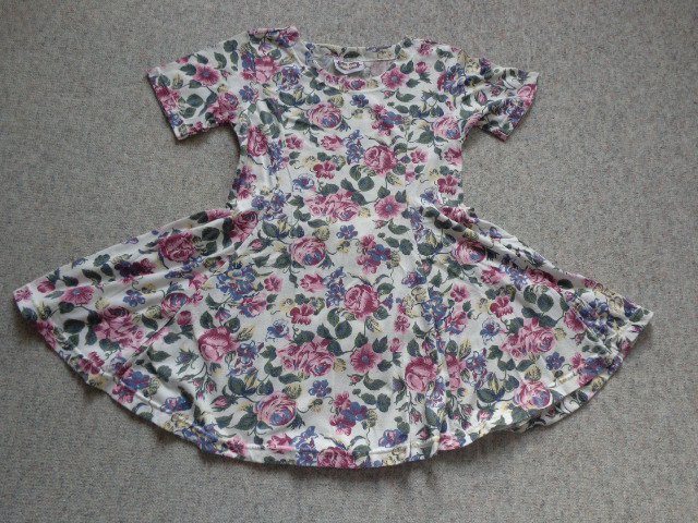 Kleid Swinger-Kleid, Blumen-Kleid, Gr. 152