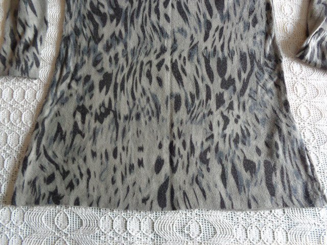 Feinstrickpullover, Longpullover, Gr. XS bzw ca. Gr. 34, Amisu, khaki