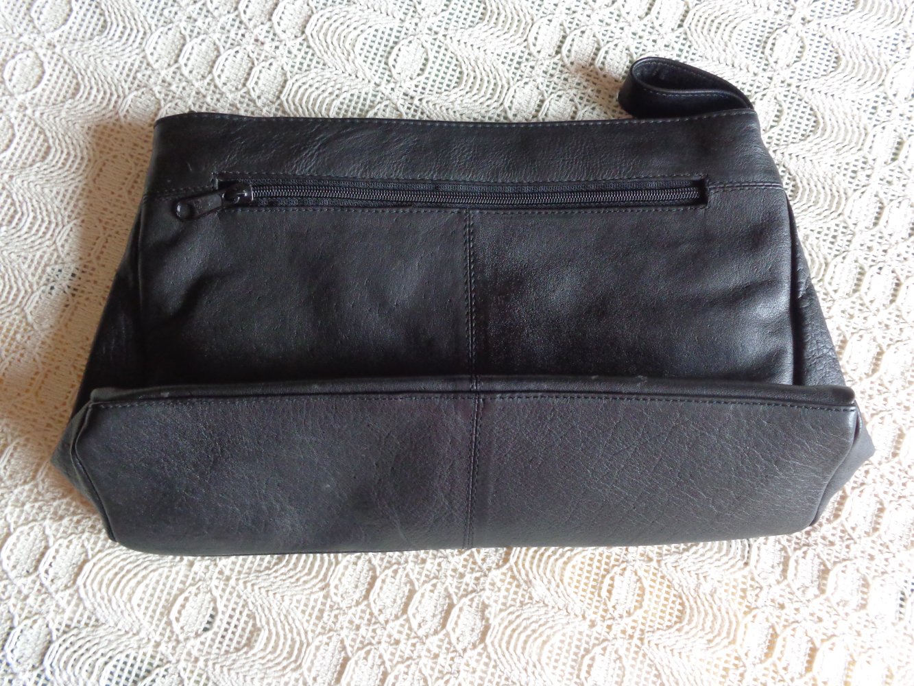 Vintage - Kulturtasche (eher wohl für Herren), schwarz, Kunstleder, 12 Euro