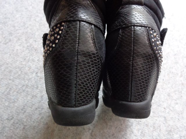 #Schuhe Stiefeletten Gr. 39/40 schwarz Keilabsatz