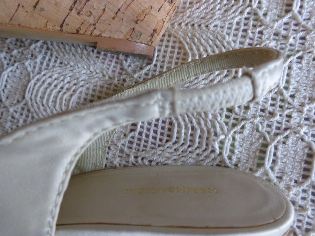 #Sandaletten Wedges cremefarben Gr. 40 mit Kork - Keilabsatz