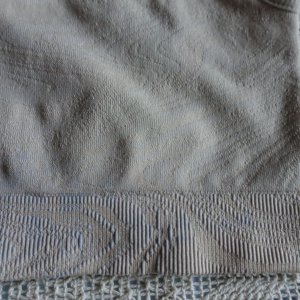Sport-Bustier, Gr. M, beige, NEU, nicht getragen! aber 1x gewaschen