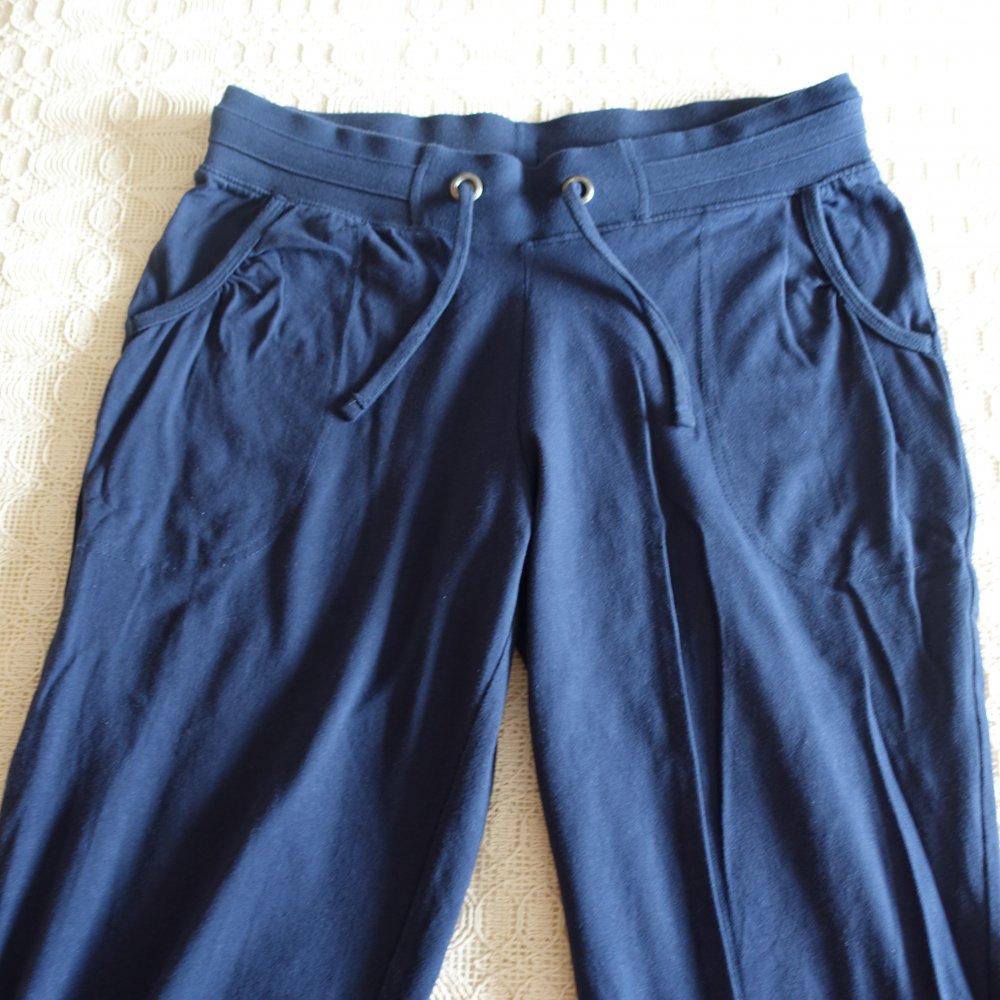 Caprihose - Hose - dunkelblau, Gr. M bzw. ca. Gr. 40, Esmara