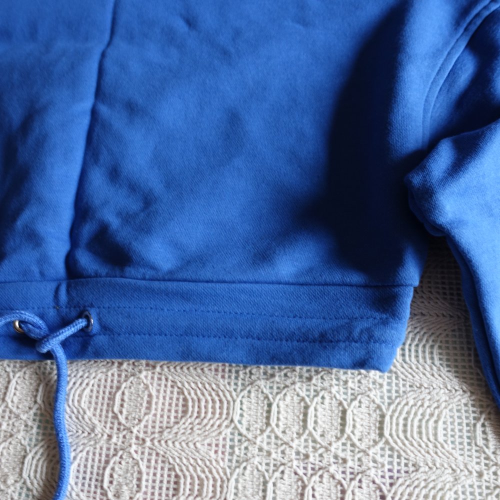Crop-Top/Hoodie, Crop-Sweatshirt mit Kapuze, Gr. XS, ca. Gr. 34/36, royalblau, Fashion Nova
