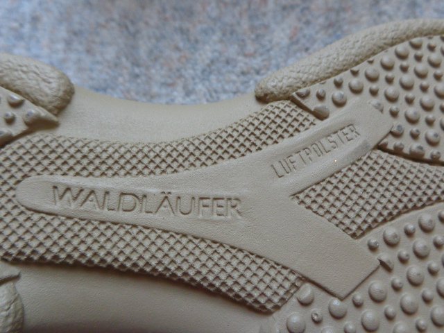 NEU Damenschuhe Waldläufer Gr. 5 bzw. Gr. 38 beige Leder, Fußbett