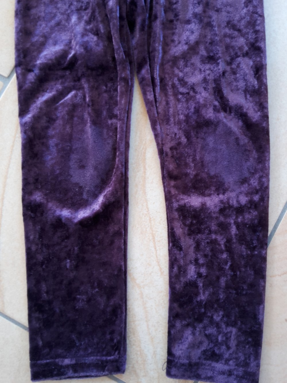 Samtleggings lila in Gr. 104