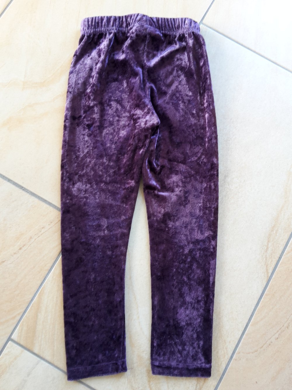 Samtleggings lila in Gr. 104