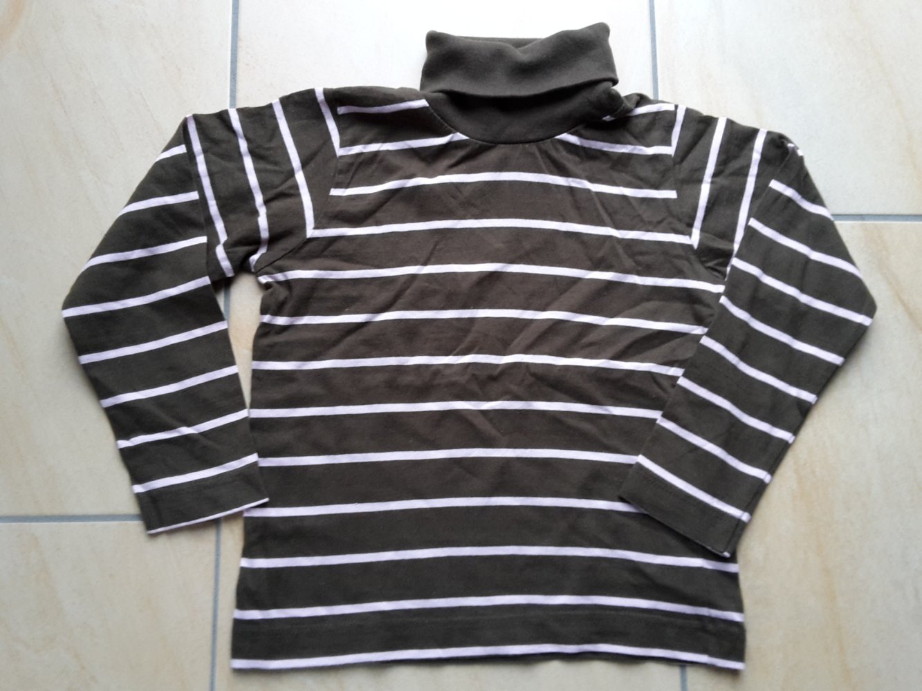 kaum getragener Rolli in Gr. 98/104 v. Lupilu (1-2x)