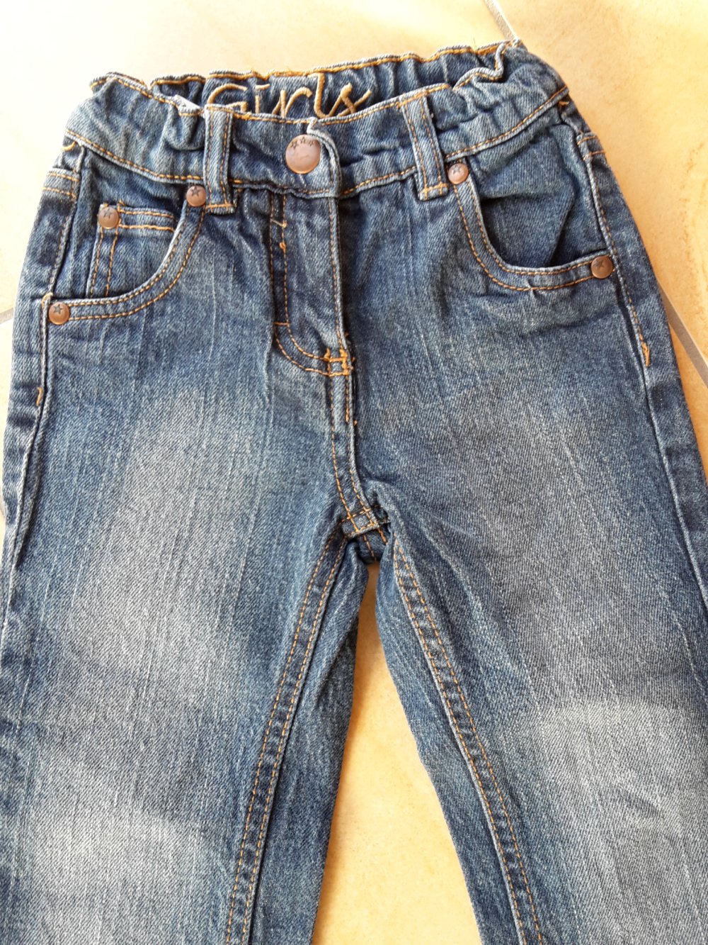 Jeanshose in Gr. 98