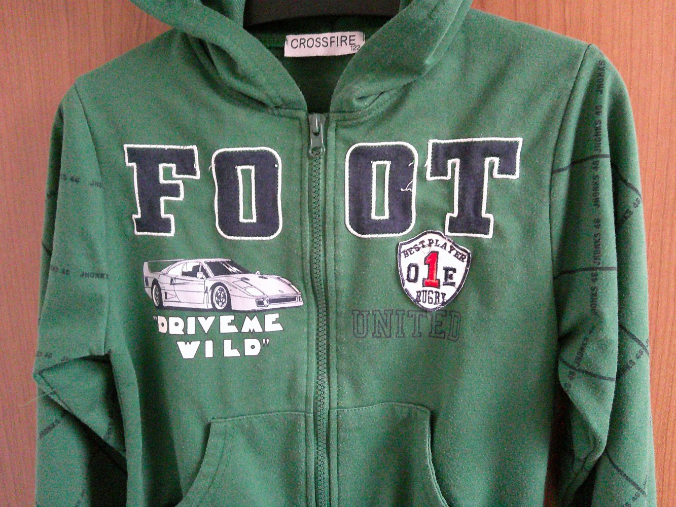 dunkelgrüne Sweatjacke Gr. 122 von Crossfire