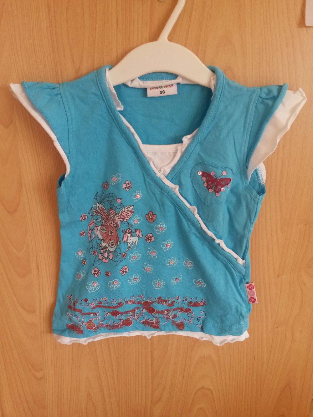 schönes T-Shirt in Gr. 98