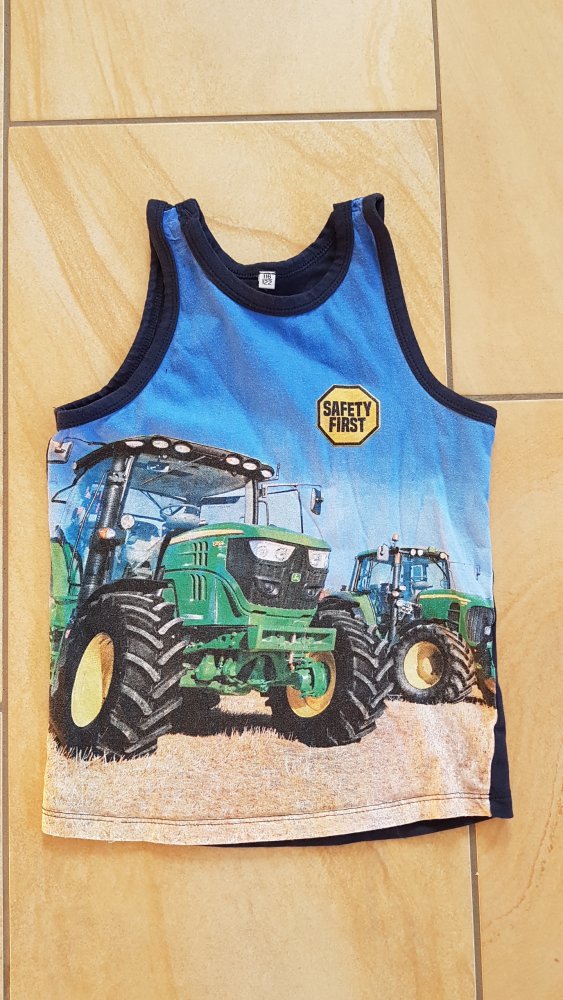 Unterhemd/ Top/ Tankshirt mit Traktormotiv Gr 116/122