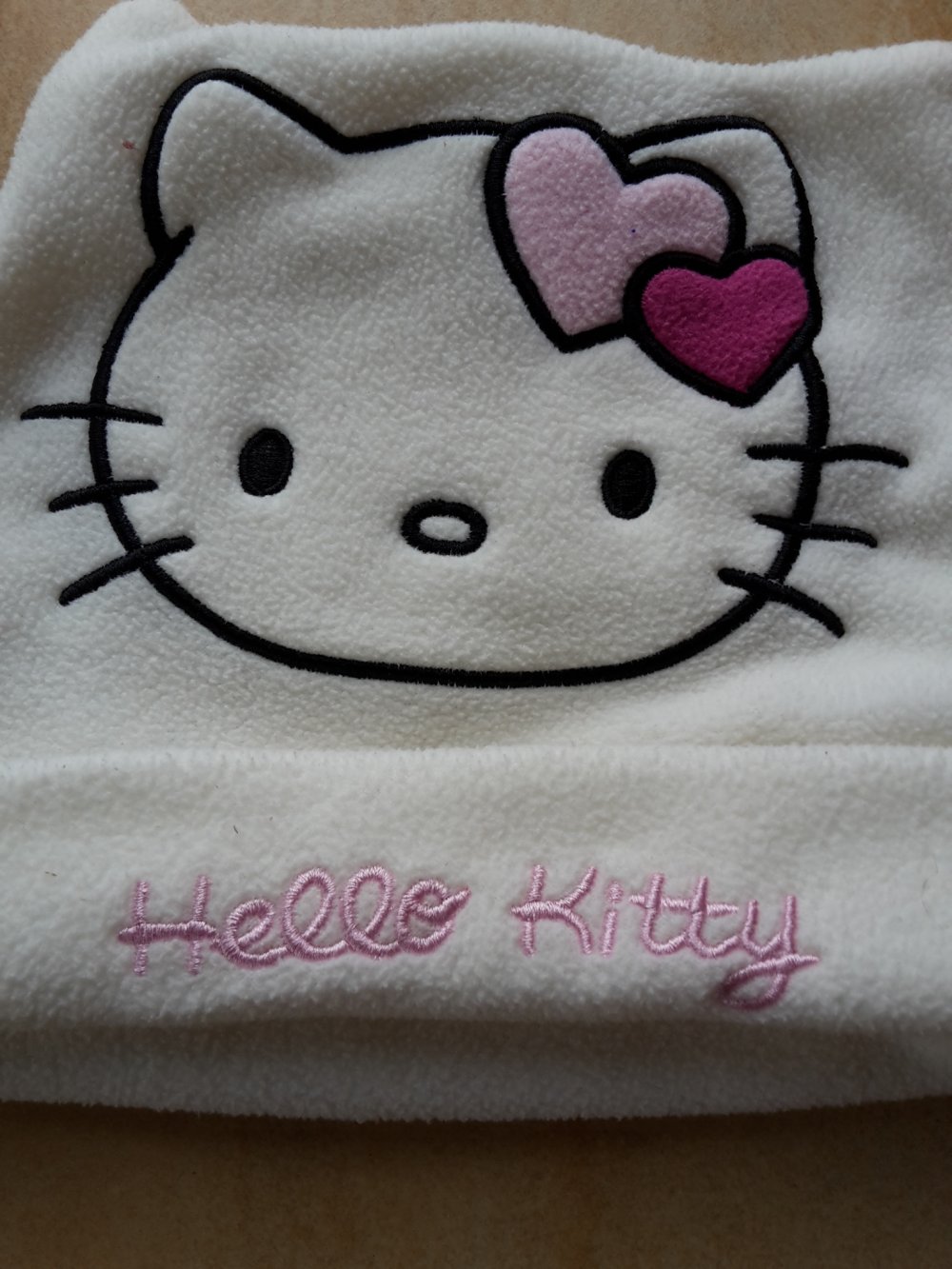 weiße Fleecemütze Hello Kitty in Gr. 52-54 von C&A
