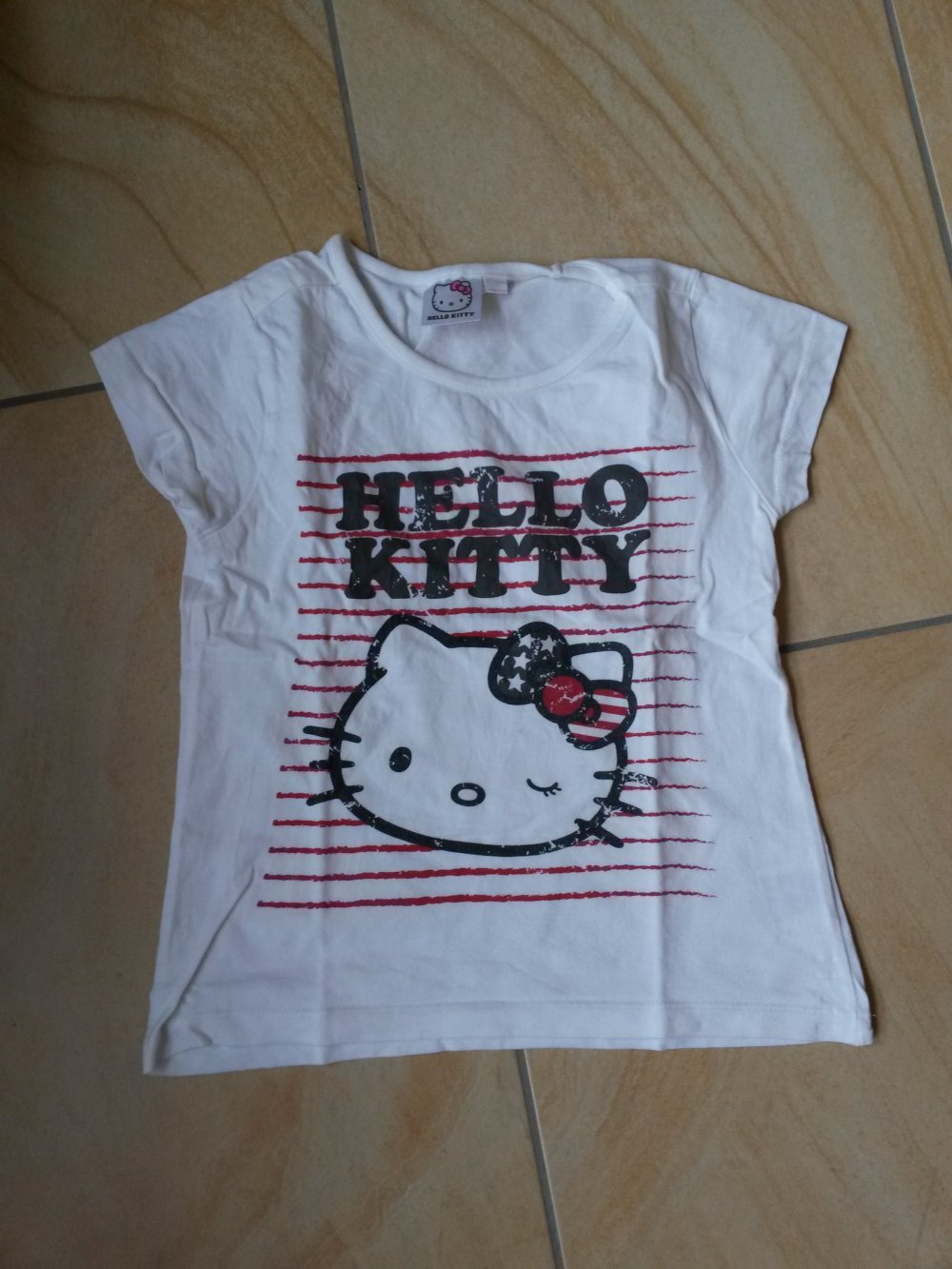 weißes Hello Kitty T-Shirt in Gr. 116