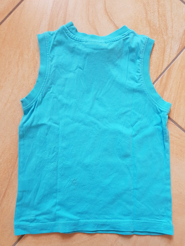 türkises Achselshirt in Gr. 98 