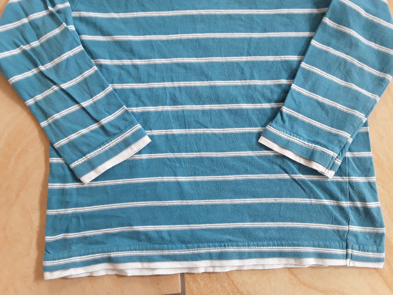 gestreiftes Langarmshirt Gr. 104 