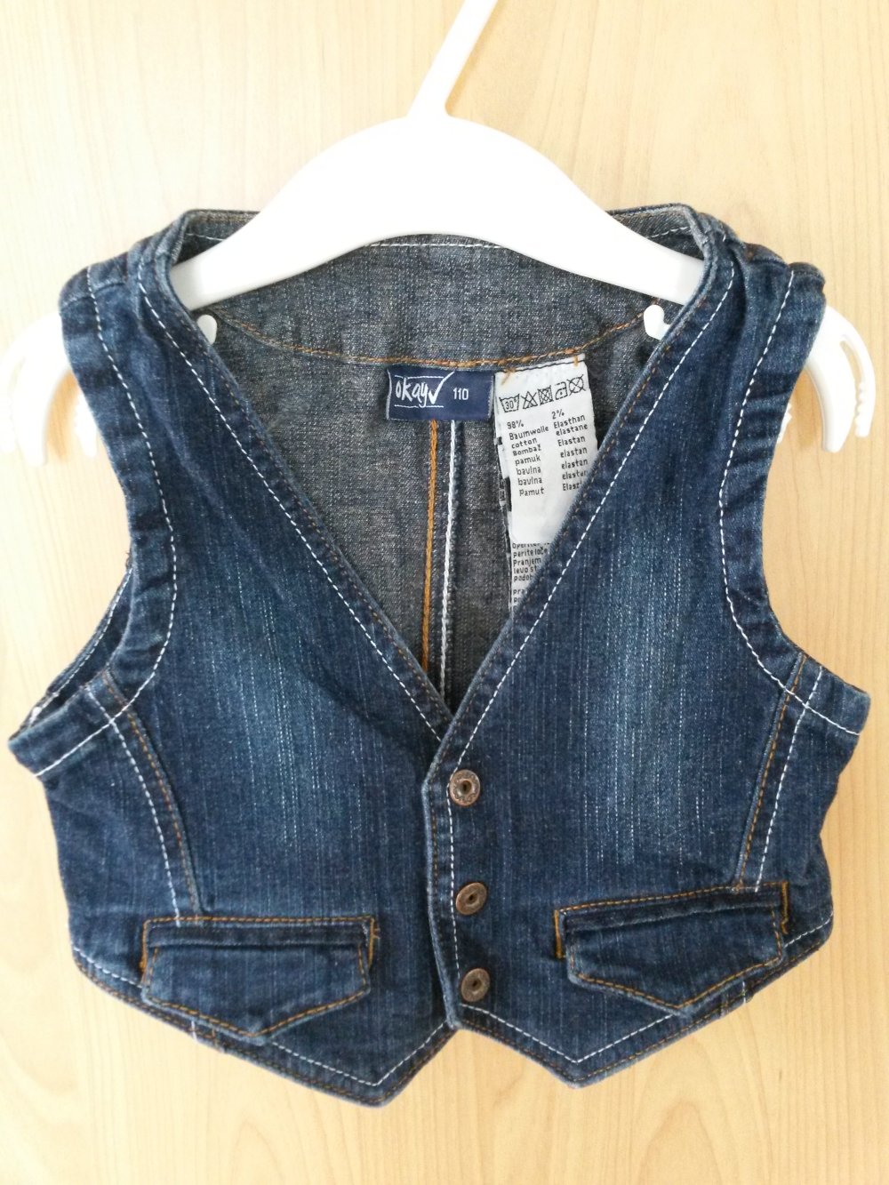 tolle Jeansweste in Gr. 110 okay
