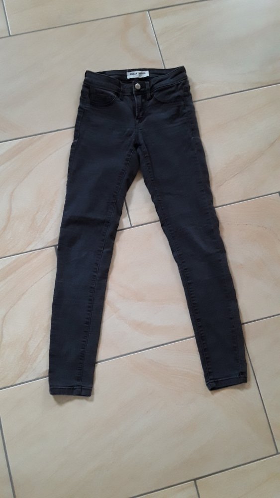 schwarze Jeans in Gr. 32 von Tally Weijl