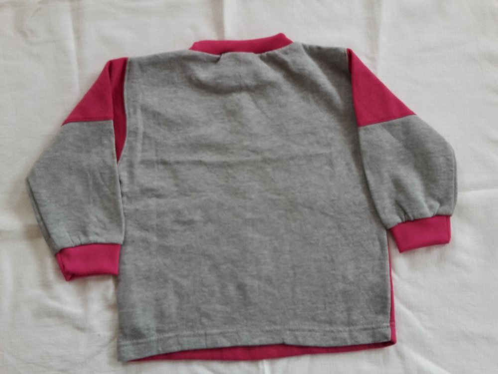 Sweatshirt in Gr. 110 