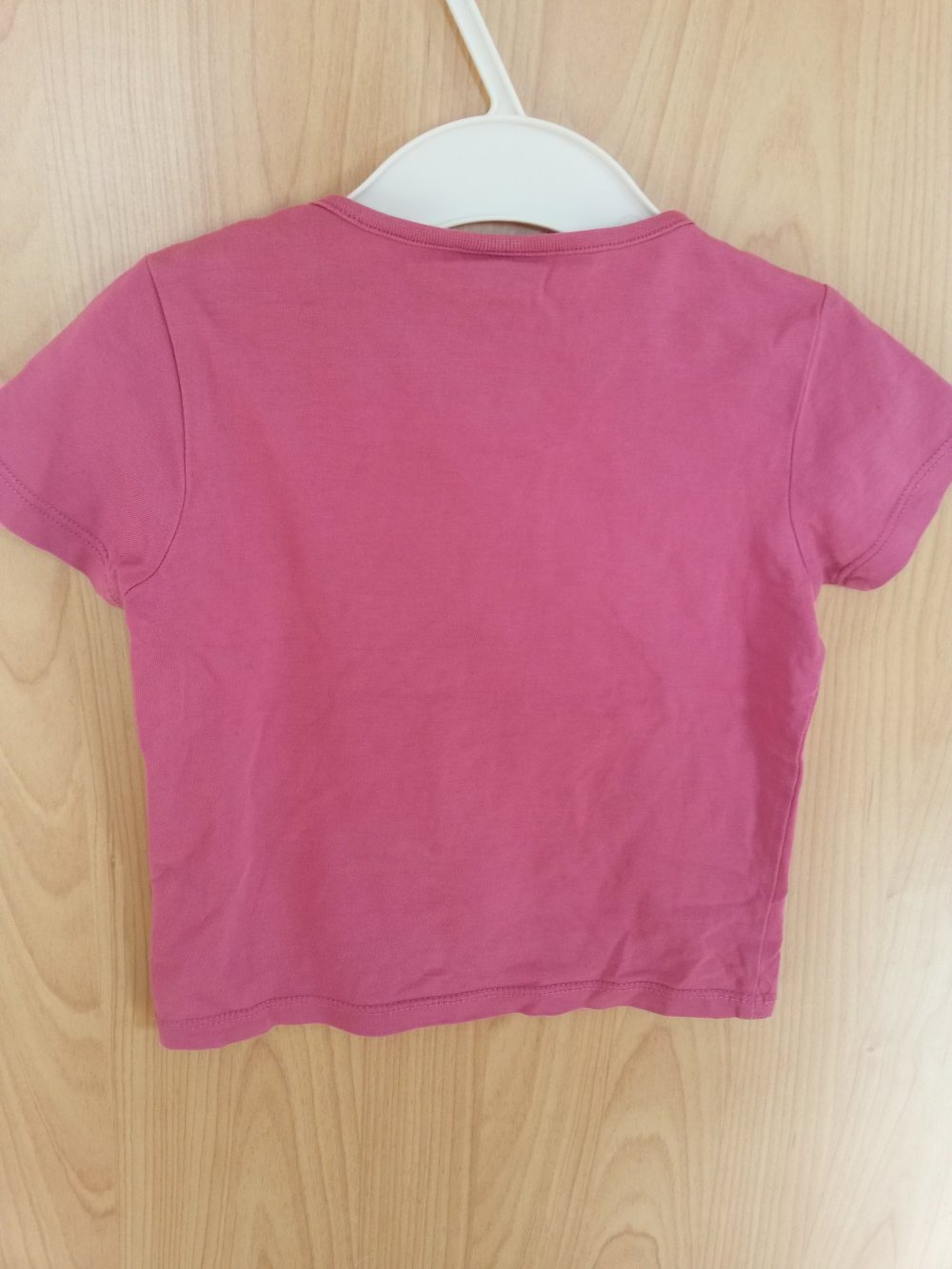 pinkfarbenes T-Shirt in Gr. 80 von s.Oliver