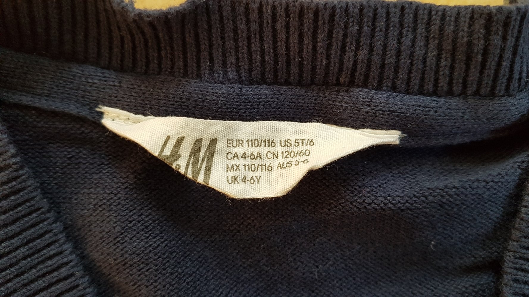 dunkelblaue Strickjacke 110/116 H&M