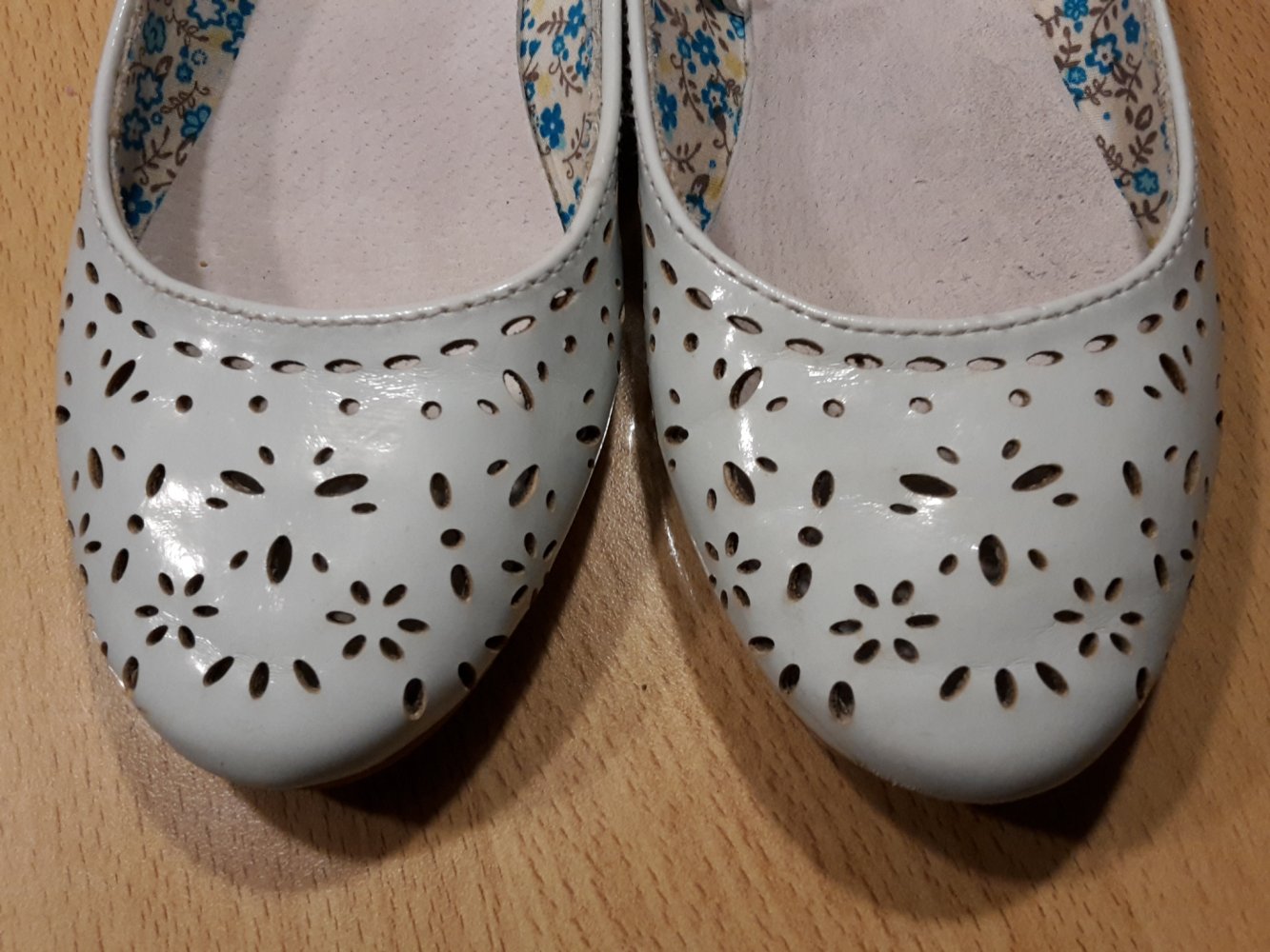 Ballerinas in Gr. 31 (helles mintgrün)