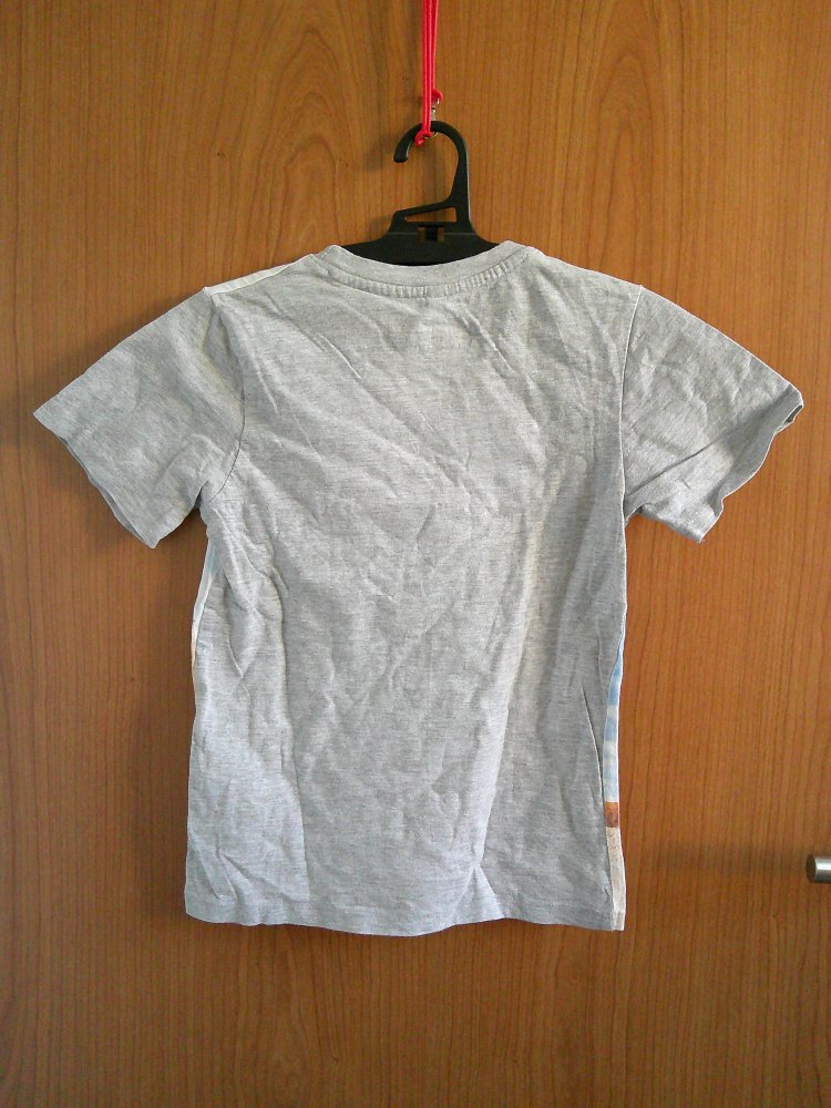 graues T-Shirt mit Baggermotiv Gr. 116/122