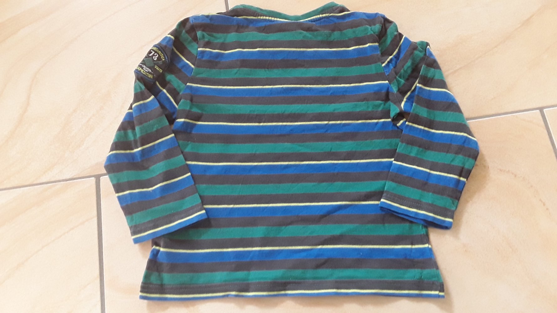 gestreiftes Langarmshirt in Gr. 110 