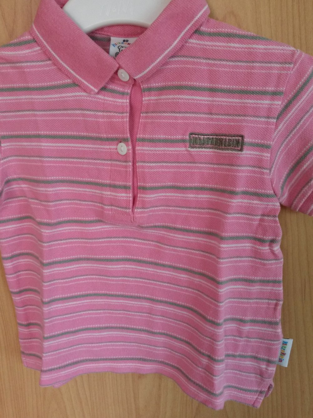 gestreiftes Poloshirt in Gr. 80 von Klitzeklein
