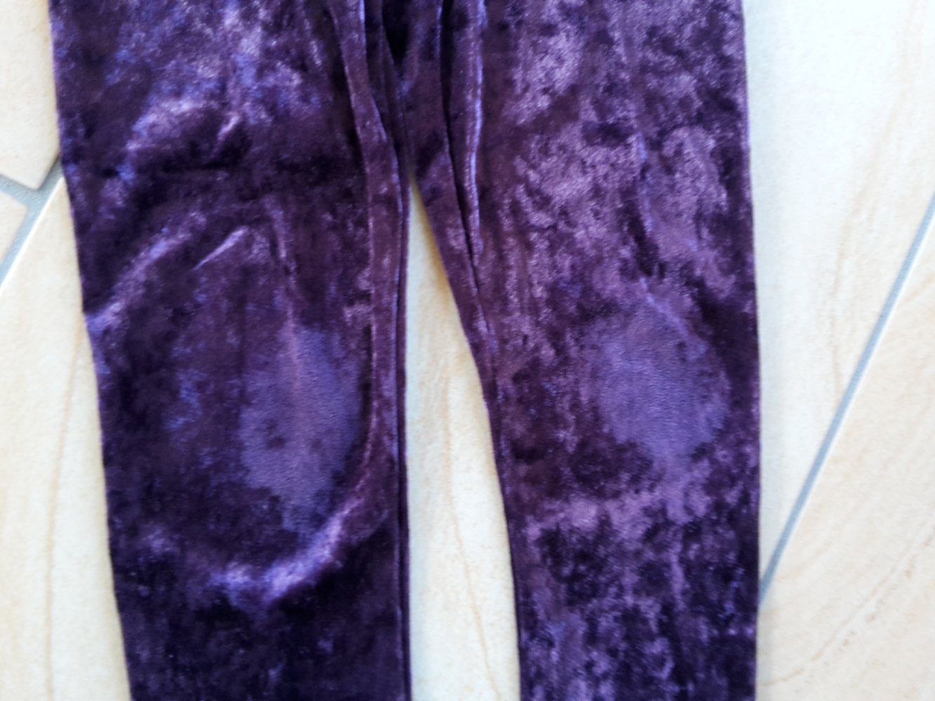 Samtleggings lila in Gr. 104