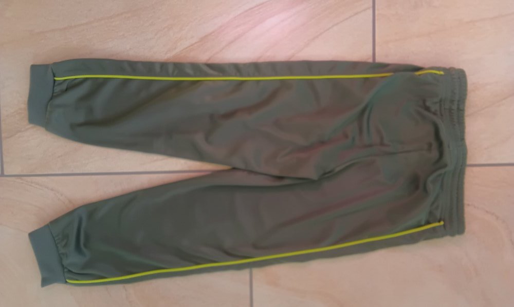 Jogginghose Gr. 110/116 von H&M