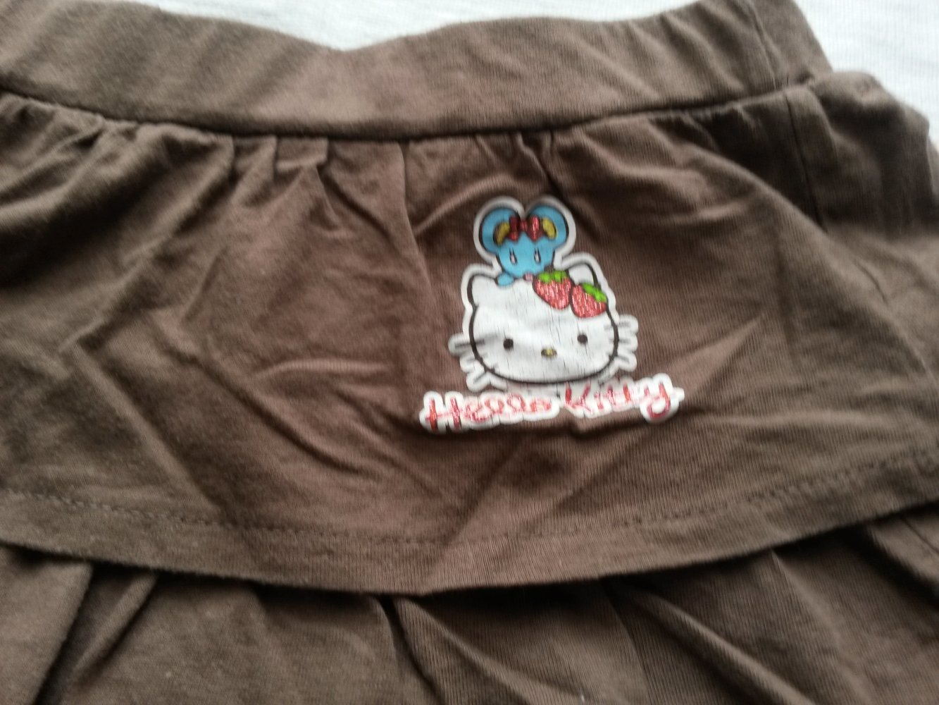 schöner Rock von Hello Kitty in Gr. 116/122